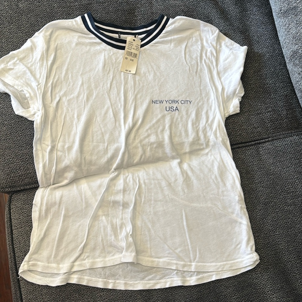 Brandy Melville Women Tee